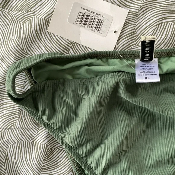 Dippin Daisy’s Gigi Top & Bottom Seashore Bottom - Picture 8 of 12